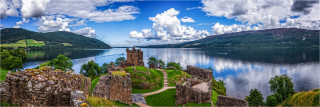  Panoramabild Urquhart Castle Loch Ness Schottland