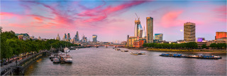 Panoramafoto Londoner Skyline im Abendrot