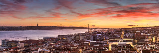  Panoramabild Lissabon im Sonnenuntergang