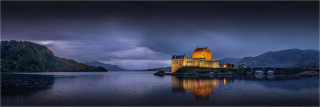  Panoramabild abends am Eilean Donan Castle Schottland