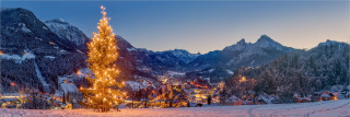  Panoramafoto  Weihnachten in den Bergen