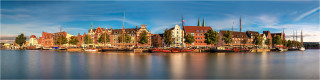  Panoramabild im Museumshafen von Lübeck