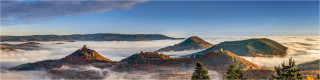  Panoramabild Pfalz herbstlicher Nebel über Annweiler
