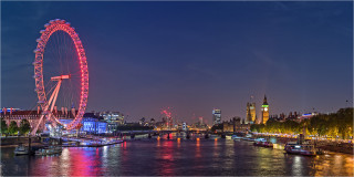  Panoramabild  London Parlament und Skyline