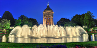  Panoramabild Brunnen der  Augustaanlage Mannheim