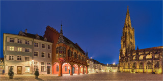  Panoramabild Freiburg Münster und Münsterplatz