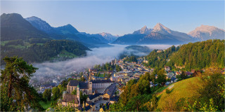  Panoramabild Berchtesgaden am Morgen