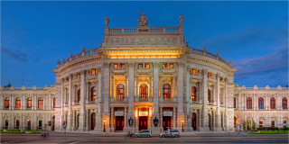  Panoramabild Wien Hof Burgtheater