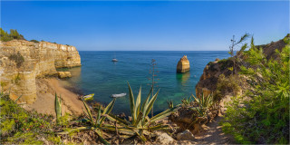  Panoramabild Sommer an der Küste Algarve Portugal
